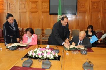 ESCWA-LAS-MoU-2013.JPG